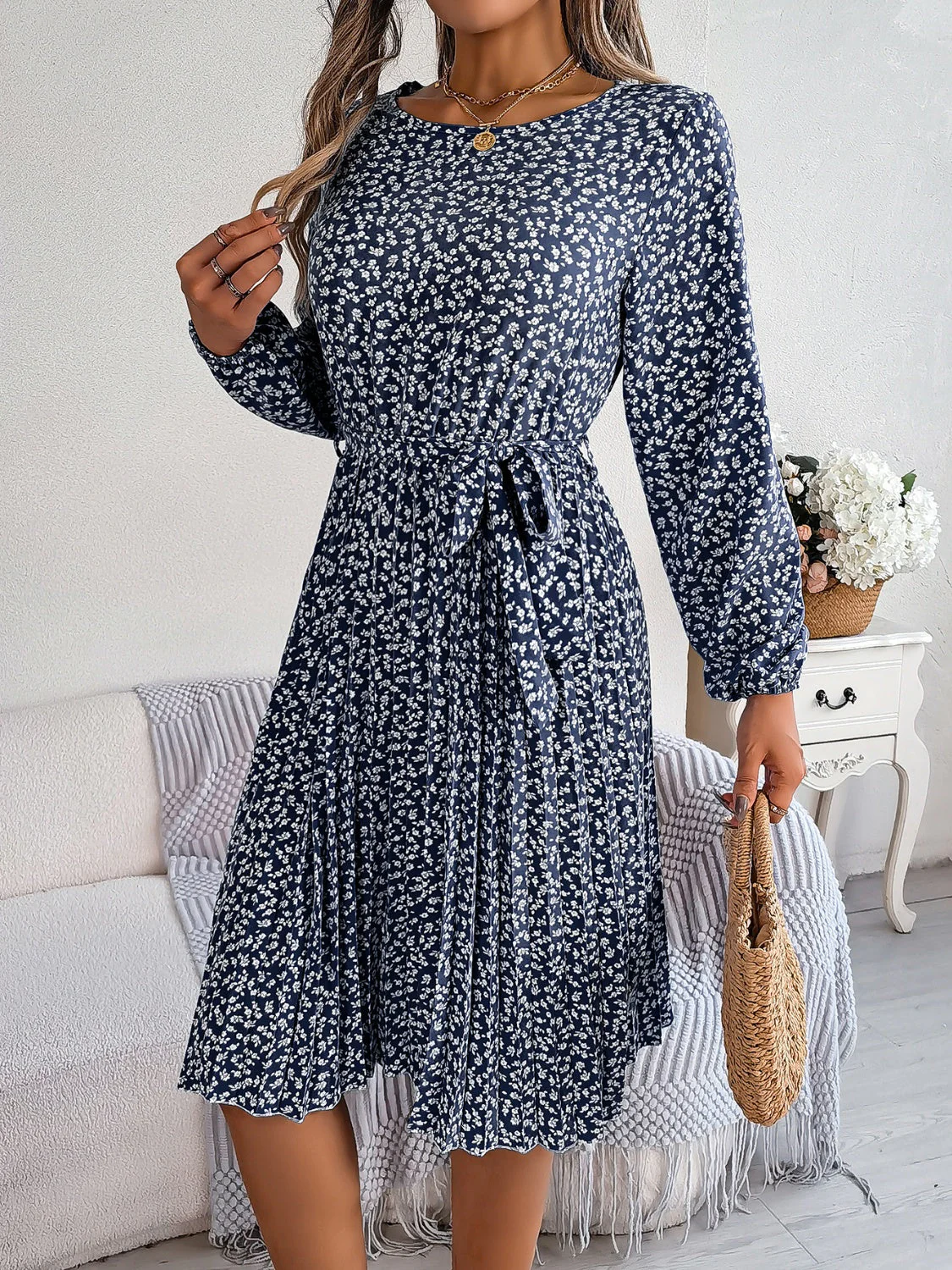 Ditsy Floral Tie Waist Pleated Dress - Image 13