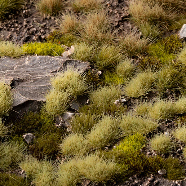 Gamers Grass Tufts: Light Green 4mm- Small - Image 3
