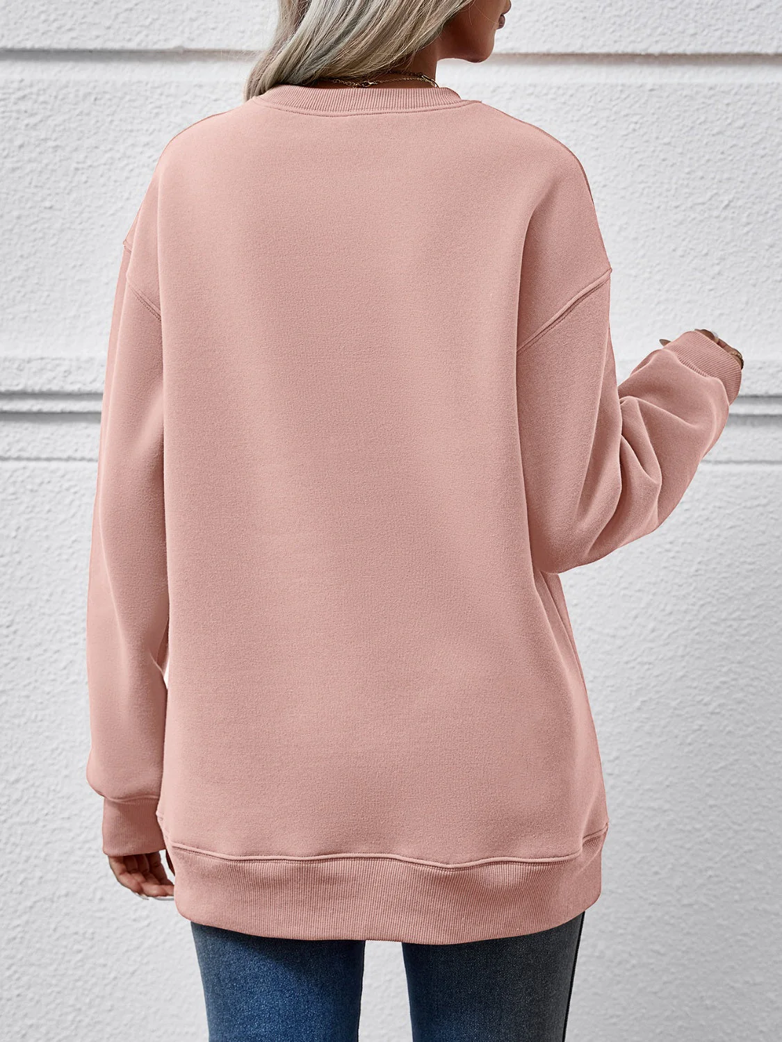 MERRY CHRISTMAS Graphic Long Sleeve Sweatshirt - Image 6